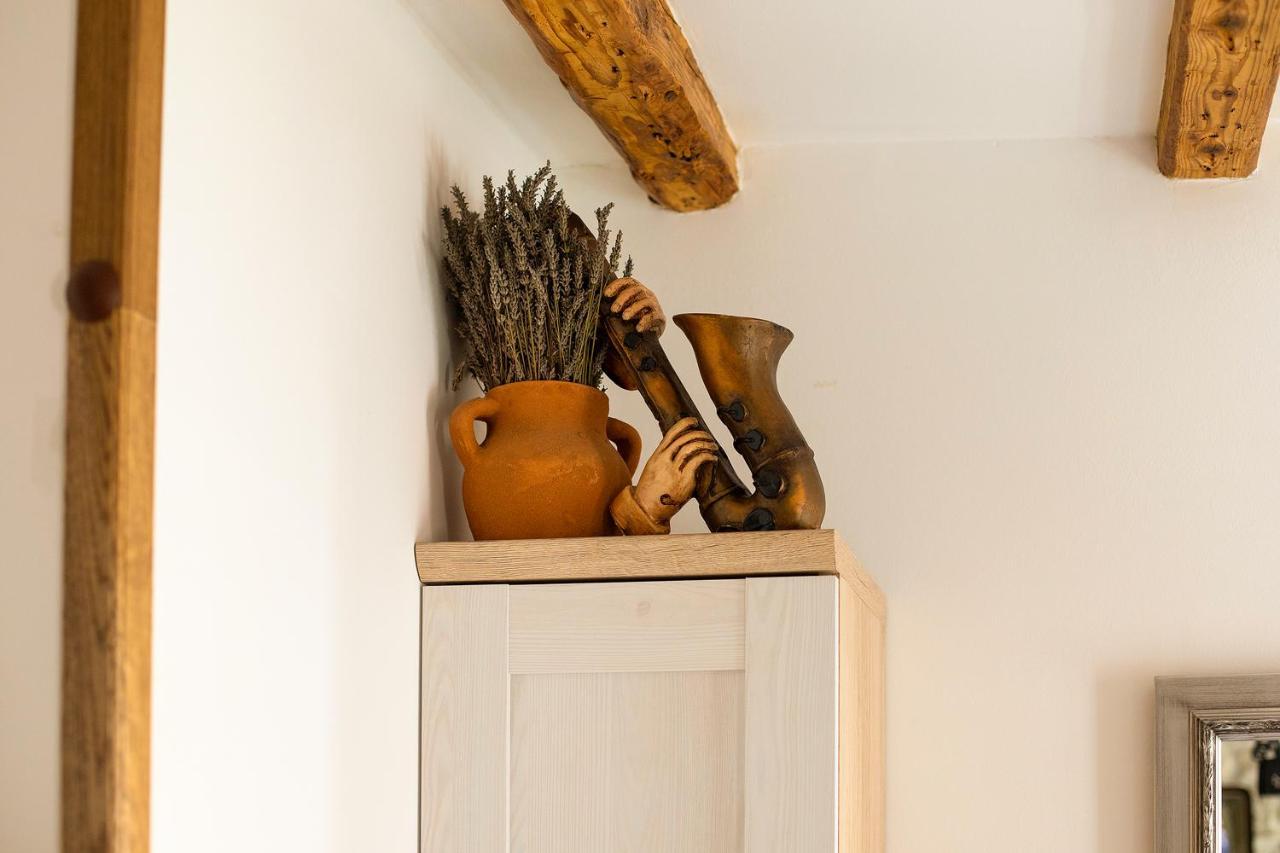 Domus Maximus Apartment พูลา ภายนอก รูปภาพ